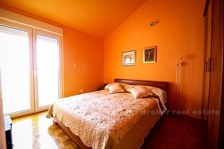 Wohnung mit zwei Schlafzimmern, zum Verkauf