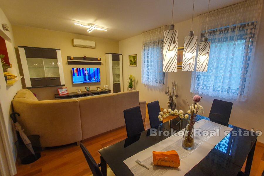 Žnjan - Komplett möblierte Duplex-Wohnung
