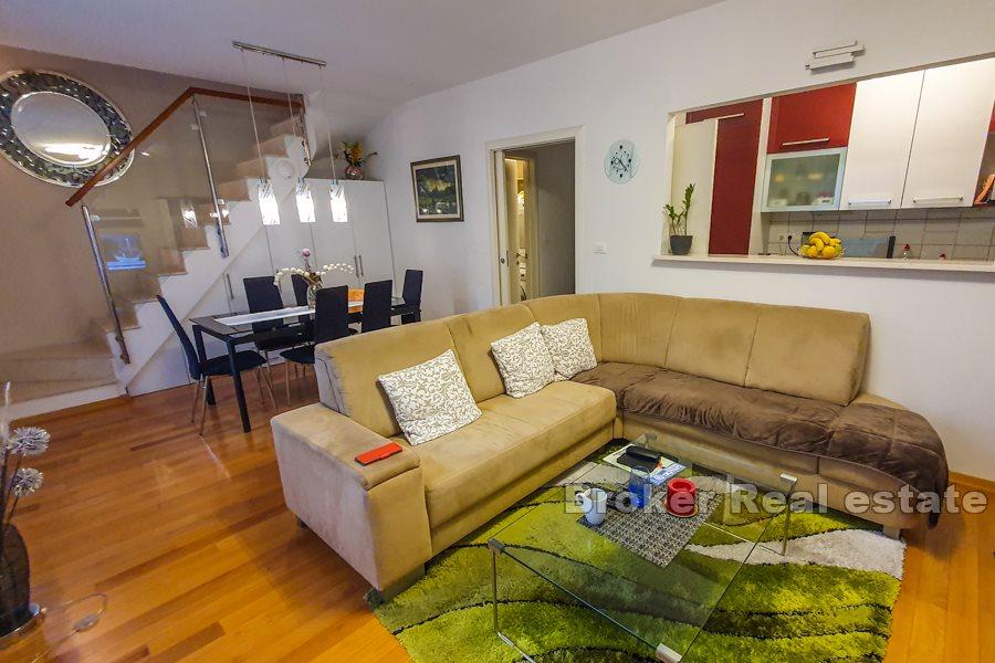 Žnjan - Duplex fully furnished apartment