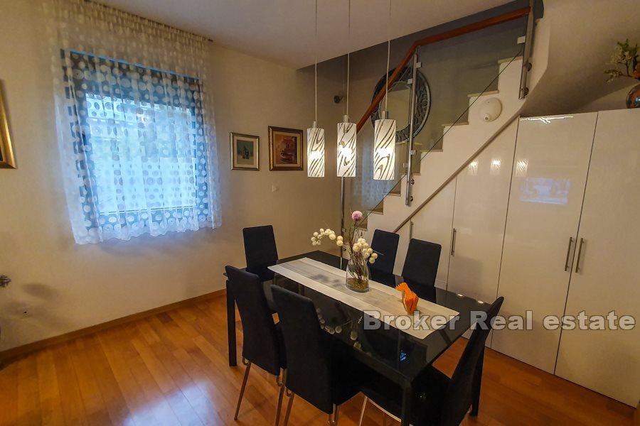 Žnjan - Komplett möblierte Duplex-Wohnung