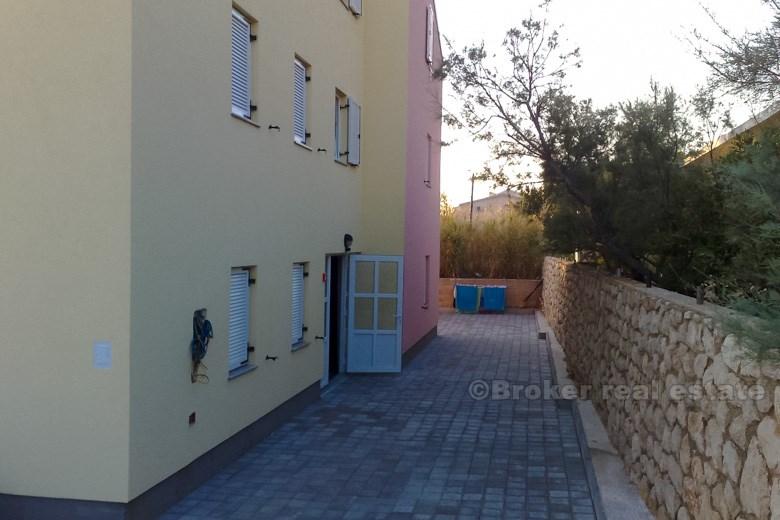 Apartment on top floor, for sale