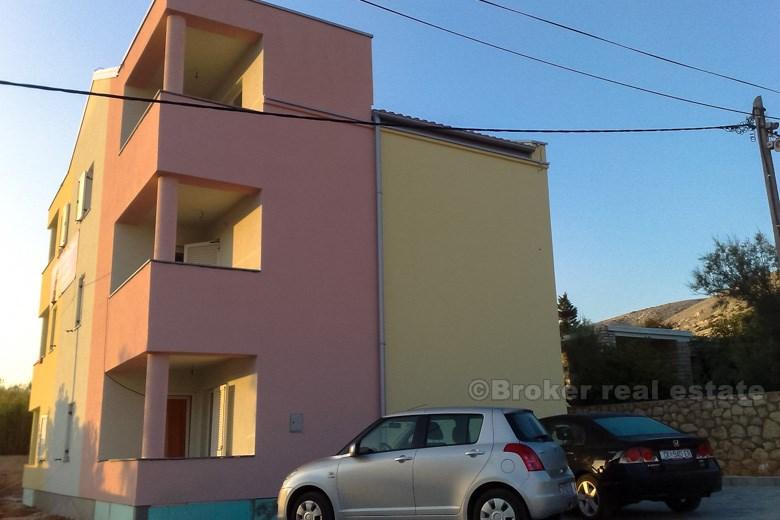 Apartment on top floor, for sale