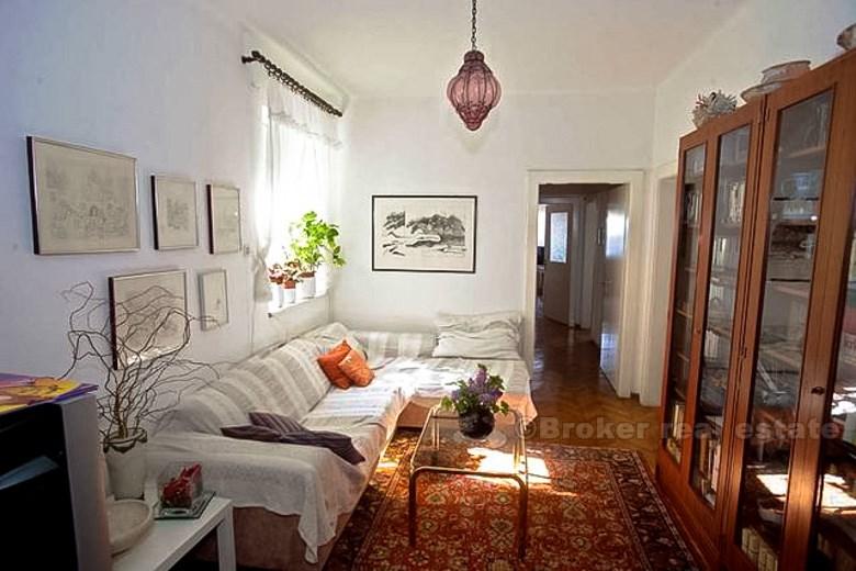 Geräumige Wohnung, 300 Meter vom Diokletianspalast entfernt