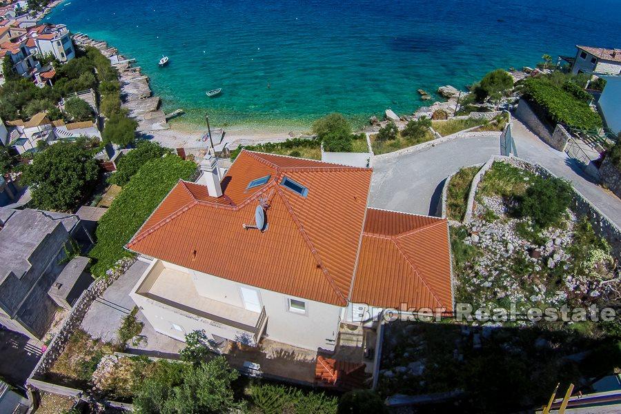 Attractive holiday house, at seafront, for sale