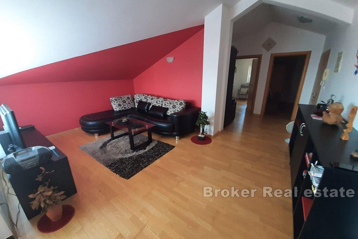 Appartement entièrement meublé et équipé