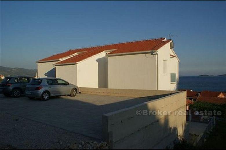 Apartment with sea view