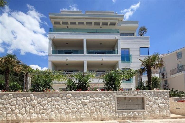 Attique près de la mer, à vendre