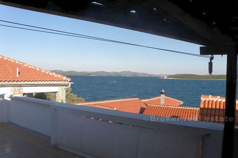 Kamenný dům v historickém centru města, na prodej