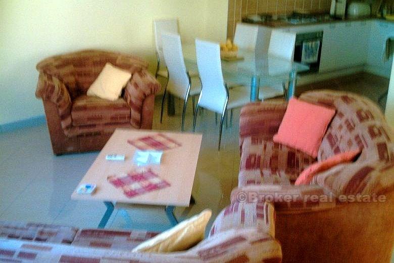 Lägenheten 120 m2, till salu