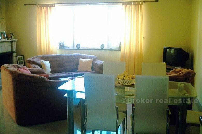 L'appartement 120 m2, à vendre