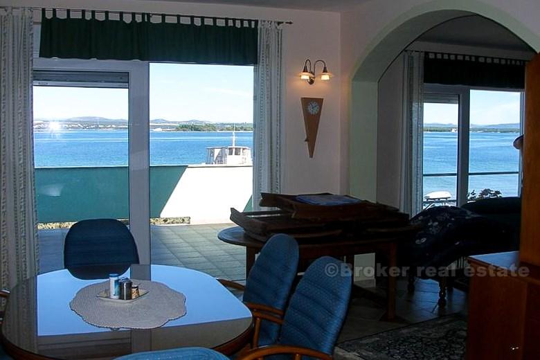 Superb cottage, for sale