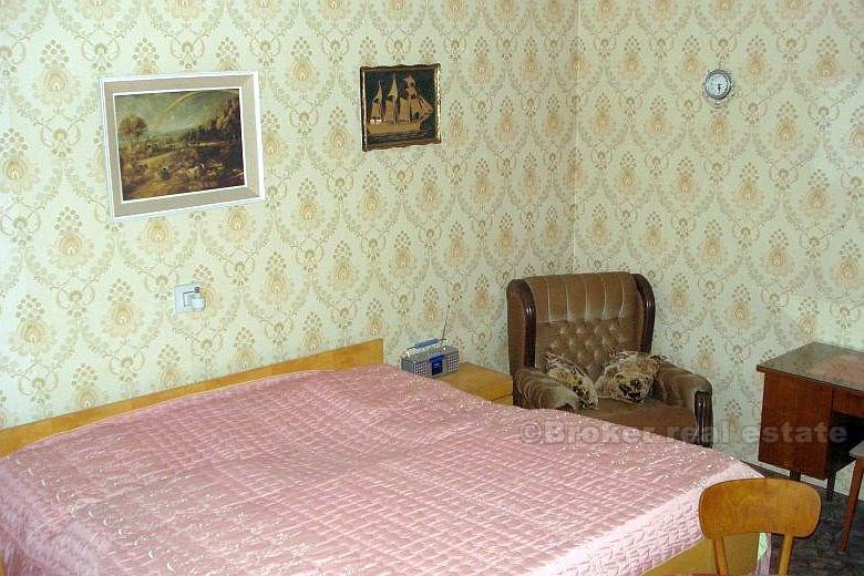 Zwei-Zimmer-Wohnung