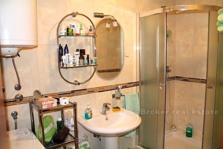 Квартира в 100 м от пляжа, на продажу