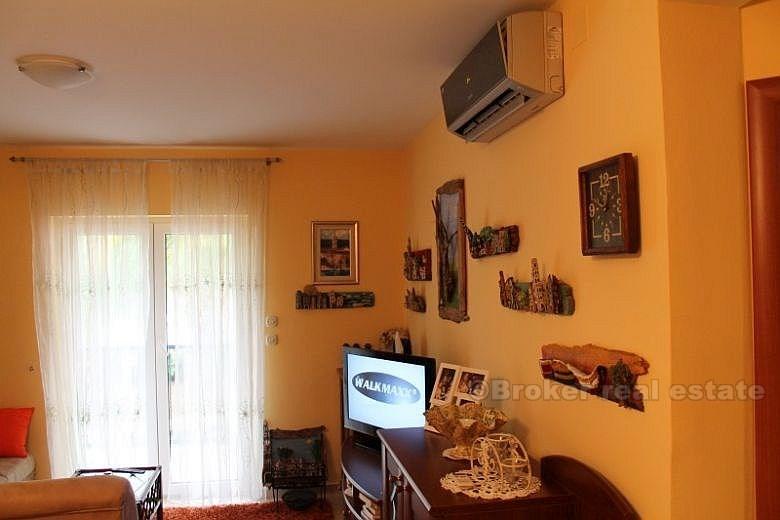 Квартира в 100 м от пляжа, на продажу