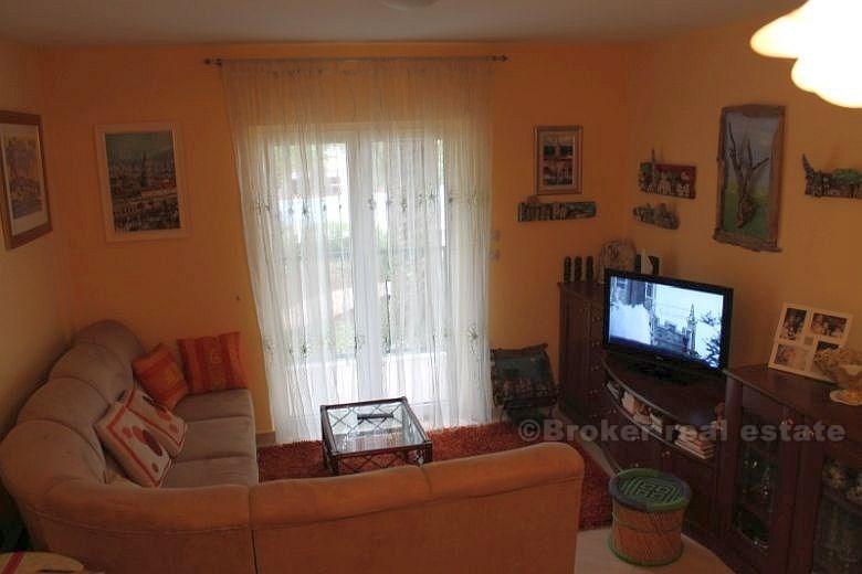 Квартира в 100 м от пляжа, на продажу