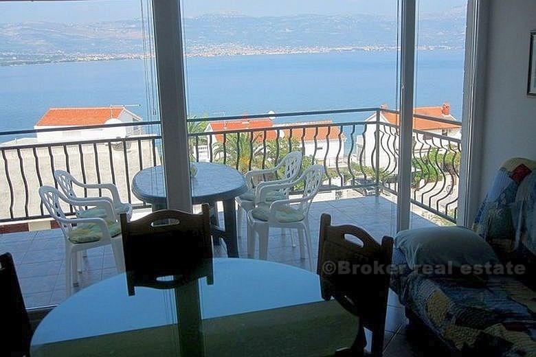 House second line to the sea, for sale