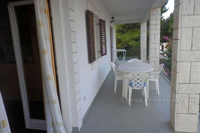 Maison deuxième ligne à la mer, à vendre