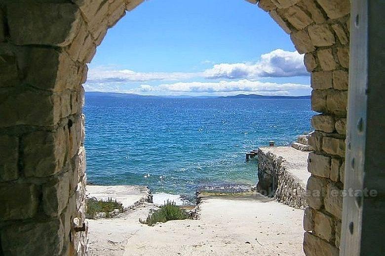Maison par la plage, à vendre