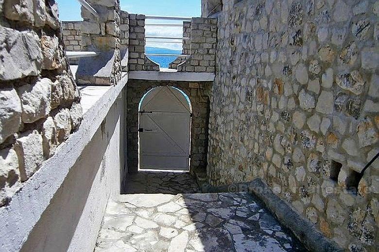 Casa sulla spiaggia, in vendita