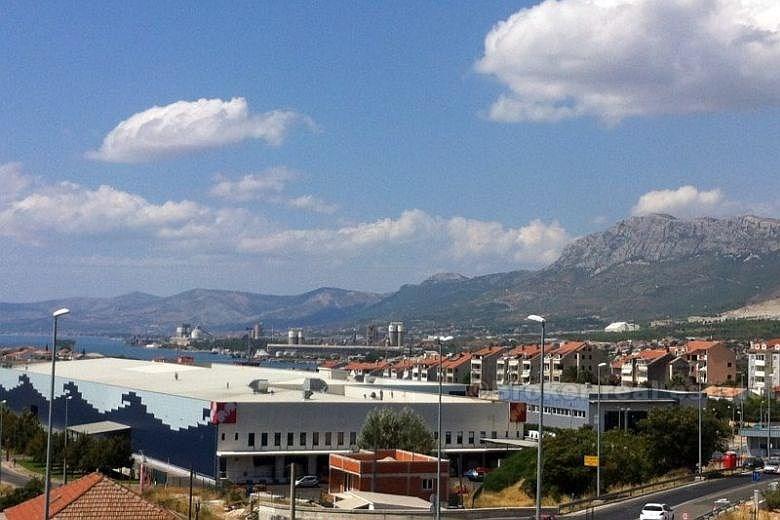 Office space in the industrial zone