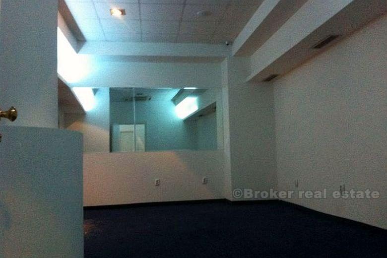 Espace attrayant, à vendre