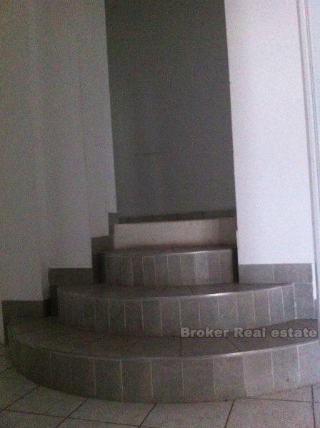 Gewerbefläche, zu vermieten