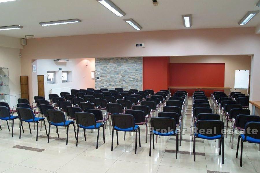 Restaurant - cafe - conference hall