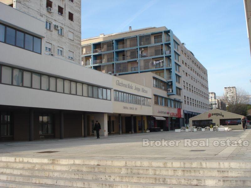 Offices in an attractive location