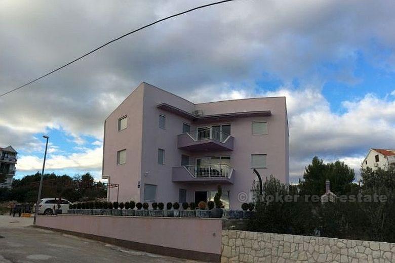 Luxury three bedroom apartment