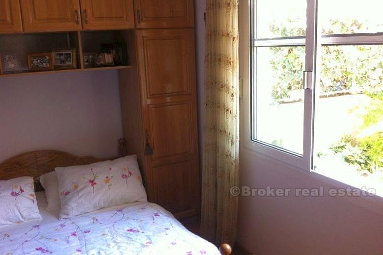 Apartament z jedną sypialnią na parterze