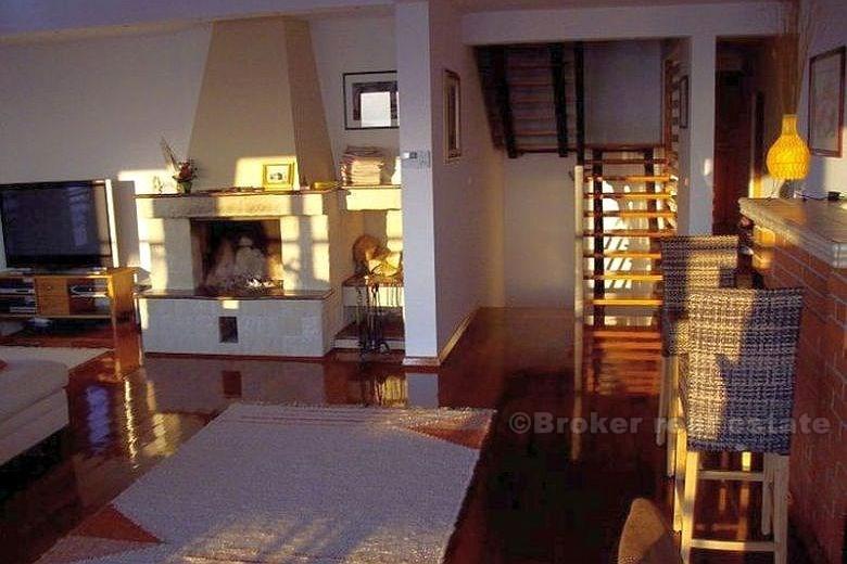 Luksus villa i en attraktiv beliggenhet for salg