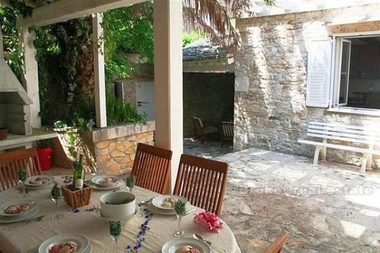 Casa nella parte vecchia della città, in vendita