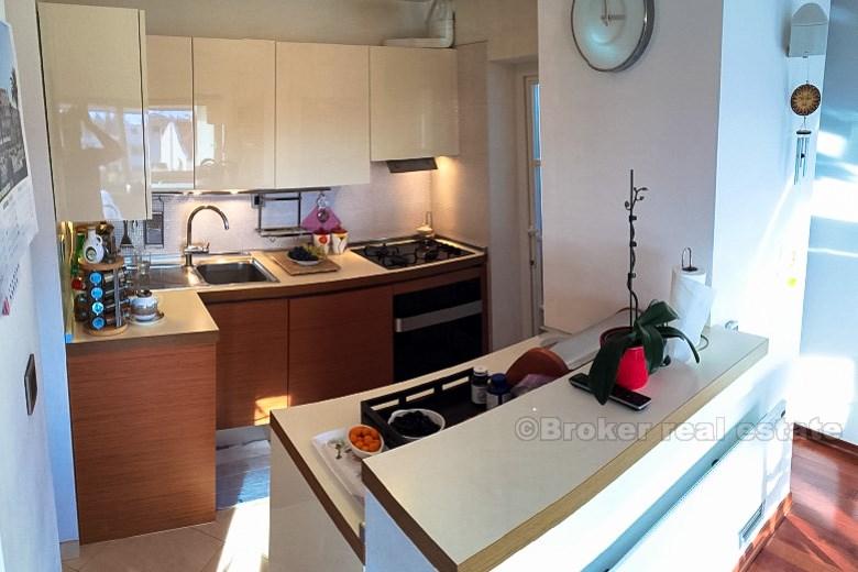 Lyxig duplex lägenhet, till salu