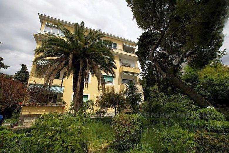 Appartement entièrement meublé, à vendre