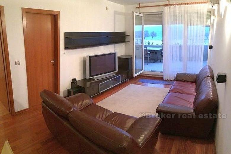 Två sovrum i första raden till havet