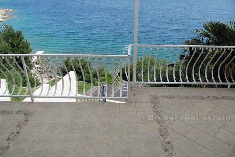 House at the seafront