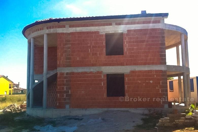 Casa in costruzione, in vendita