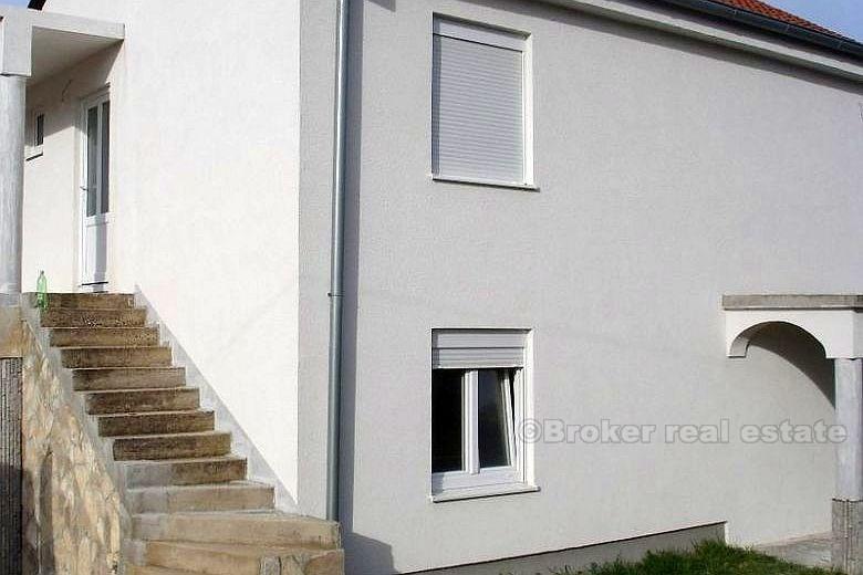 Maison avec vue sur la mer