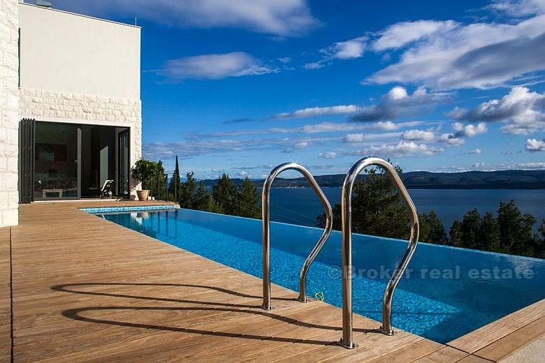 Eksepsjonell villa til salgs
