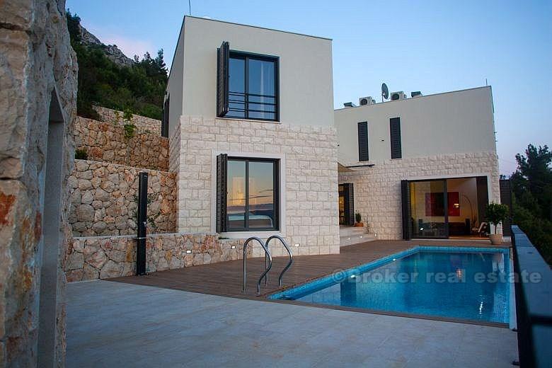 Exceptional villa for sale