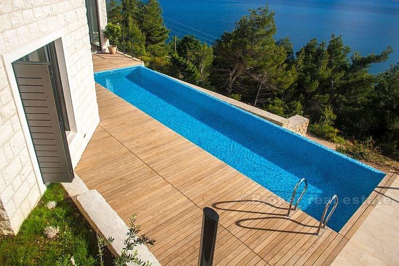 Exceptional villa for sale