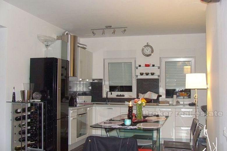 Appartement moderne dans un immeuble neuf