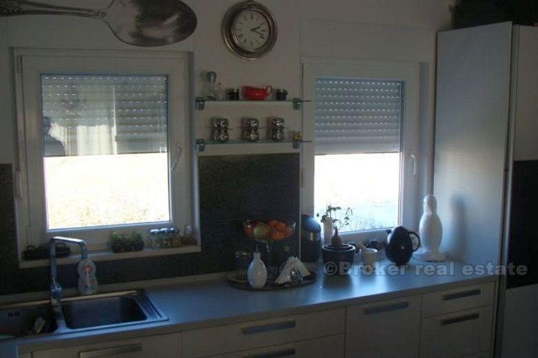 Appartement moderne dans un immeuble neuf