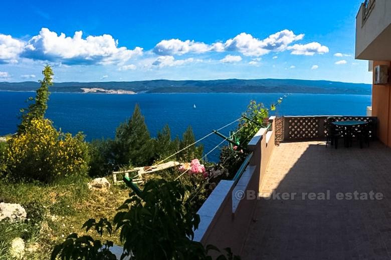 Atraktivní vila s bazénem, k prodeji