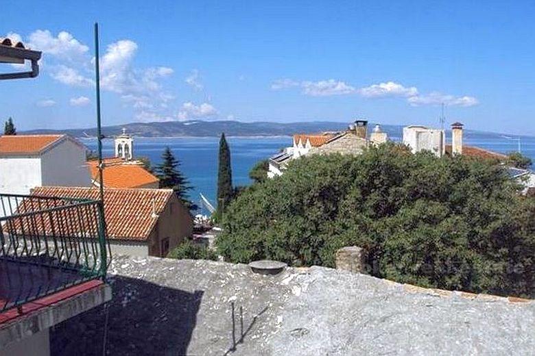 Casa in pietra con vista panoramica, in vendita