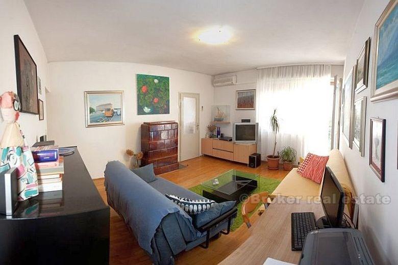 Appartement à deux chambres