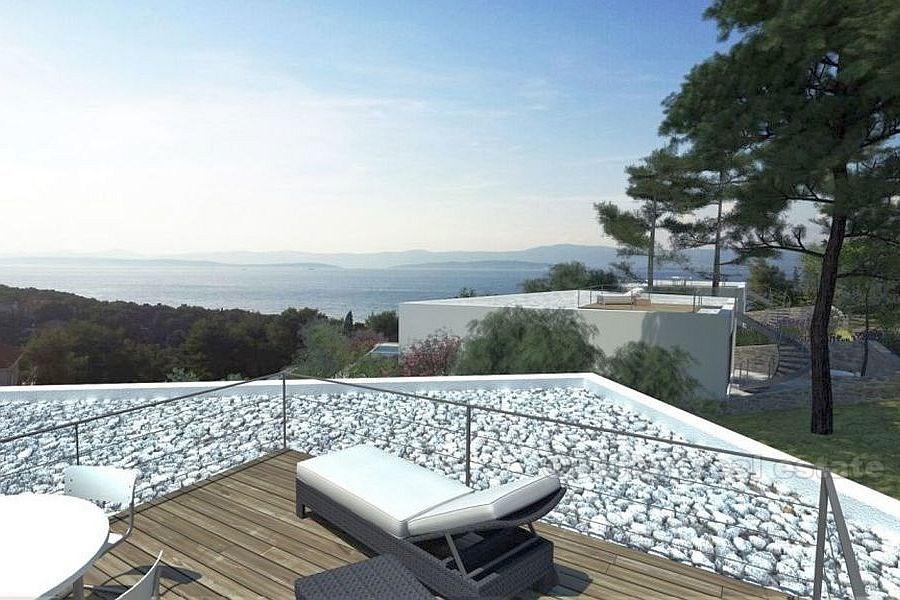 Nearly finished villa, with sea view