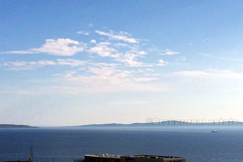 Трехкомнатная квартира