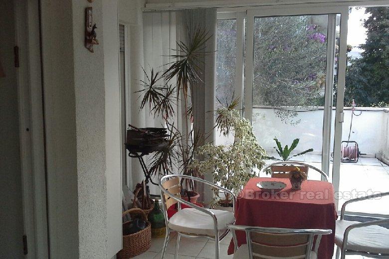 Apartament z dwiema sypialniami, Meje