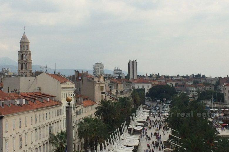 Två sovrum i centrum, till salu